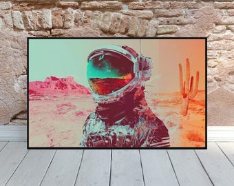 Puede incluir: Una ilustración de estilo retro de un astronauta que lleva un casco con una visera reflectante. El astronauta está de pie en un paisaje desértico con un gran cactus en el fondo. Los colores son vibrantes y la imagen tiene un toque surrealista.