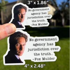 Pegatina de Fox Mulder de Expediente X Merchandising de Expediente X Pegatina de Dana Scully Roswell Area51 Pegatina de Teoría de la Conspiración Regalo de Expediente X Pegatina OVNI Regalo para amantes de los extraterrestres imagen 2