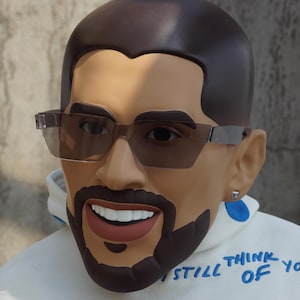 Bad Bunny bighead cabezon botarga hora loca reguetonero reggaeton cabezones big head party props cosplay disfraz costume custom heads