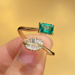 Genuine emerald leaf ring/18k solid gold emerald engagement ring/raw emerald ring gold/Handmade dainty emerald ring/anniversary gift for her