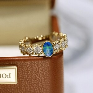 Genuine Australian opal ring/18k gold opal engagement ring/Real oval engagement ring/handmade opal ring/unique design opal promise ring gold