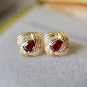 Unique Natural pigeon blood red ruby stud earrings/18k solid gold pear cut ruby stud earrings/art deco earrings stud/genuine ruby studs