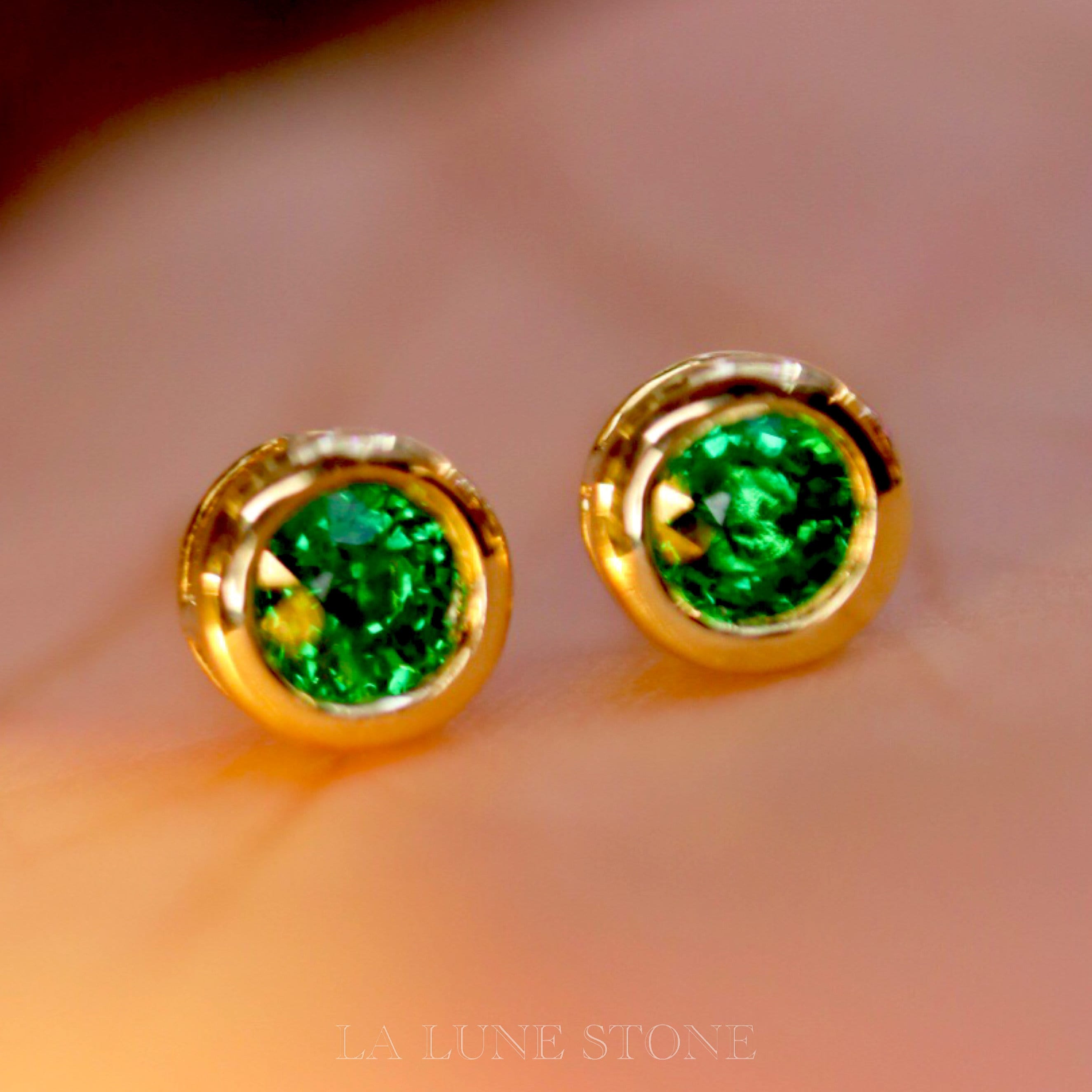 Unique Tsavorite garnet stud earrings/18k yellow gold round cut garnet stud earrings/green garnet earrings/green stone earrings