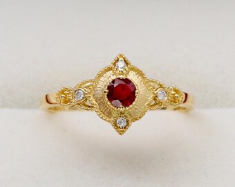 Pigeon Blood Ruby Ring, 18k Gold Art Deco Style