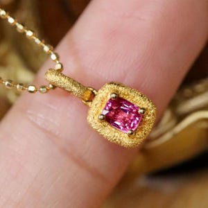 Genuine spinel pendant/18k solid yellow gold cushion spinel pendant/real pink spinel pendant gold/ins style pink stone gold pendant gift