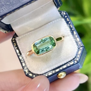 Genuine green tourmaline Ring/18k solid gold tourmaline ring/minimalist fresh tourmaline ring/raw tourmaline ring gold/real tourmaline ring