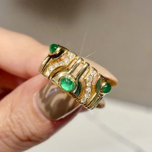 Genuine Afghanistan emerald ring band/18k solid gold emerald engagement ring/real emerald ring/unique design emerald ring/multi-stones ring
