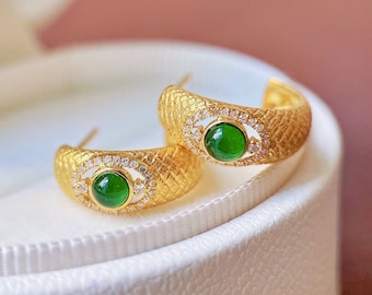 Orecchini a cerchio in giada oro 18k: giadeite verde e diamanti