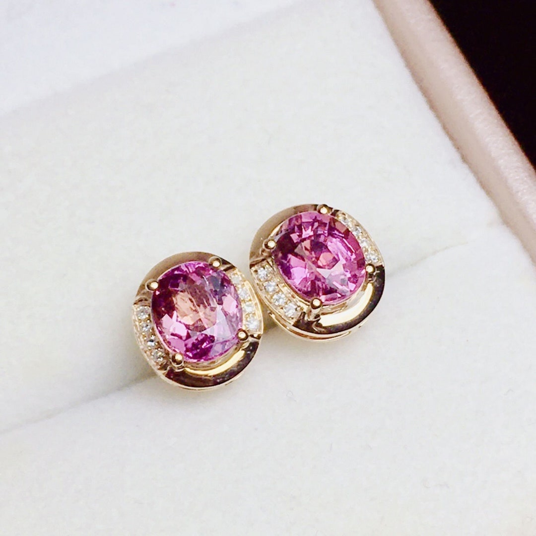 oval-cut-pink-tourmaline-stud-earrings-gold-pink-tourmaline-earrings