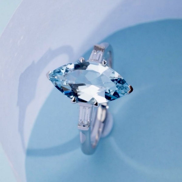 Natural aquamarine ring/Handmade aquamarine ring gold/Custom aquamarine engagement ring/18k solid white gold marquise cut aquamarine ring
