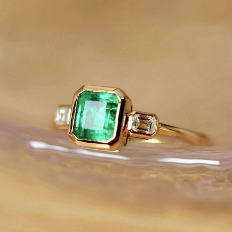 Emerald Ring - Etsy