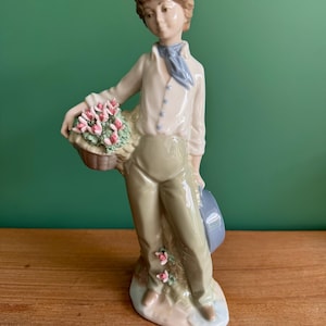 Vintage Figurine Young Man with the Flowers NADAL Porcelain, Handmade Made in Spain