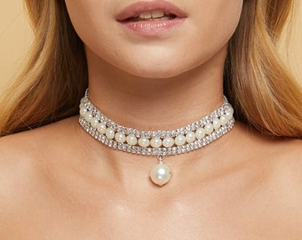 Pearl & Crystal Choker Necklace: Silver Diamond Pendant Collar
