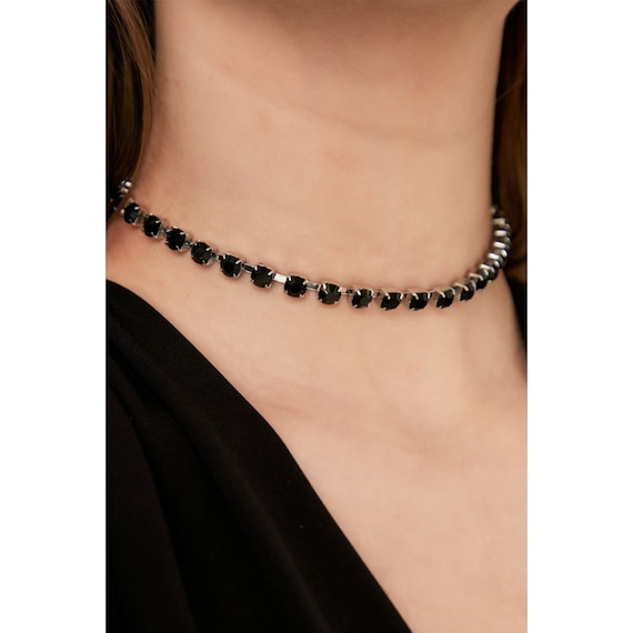 Single Row Black Zircon Stone Choker Crystal Shiny Stone Collar Necklace Fashion Unique Stone Choker Elegant Dress Party Prom Choker
