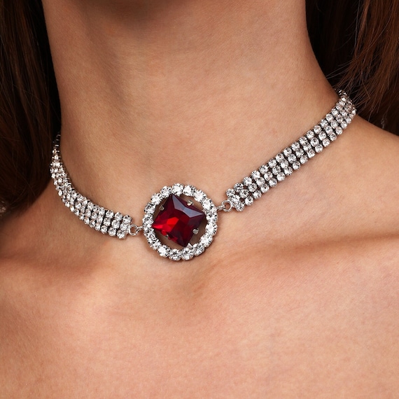 Center Square Detail Claret Red Color Silver Crystal Stone Choker Stone Necklace Crystal Stone Choker Dainty Crystal Necklace Etsy UK