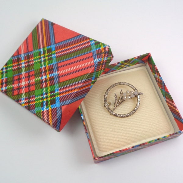 Vintage 1950's Ward Brothers Sterling Silver Scottish Lucky White Heather Ring Brooch in original Tartan Gift Box