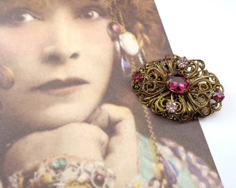 Vintage 1930's Art Deco Gilt Filigree Pink Czech Bohemian Rhinestone Glass Brooch Pin