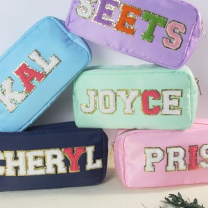 X-Large Nylon pouch, Personalized Cosmetic bag, Nylon pouch with patches, pouch with patches , preppy Cosmetic bag, chenille patch zdjęcie 6