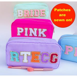 Große Nylontasche, personalisierte Chenille Patch-Make-up-Tasche, Reise-Kulturbeutel, Kosmetiktasche, Brautjungfer Geschenk, Geschenkbeutel
