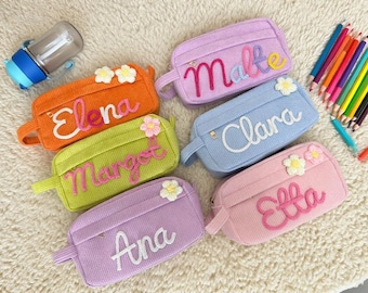 Gepersonaliseerde naam etui, garennaam corduroy zakje, terug naar school cadeau, schoolbenodigdheden meisjes, monogram potloodtas, verjaardagscadeau