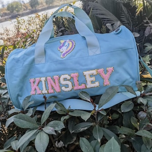 Benutzerdefinierte Tanztasche für Mädchen, Chenille Brieftasche für Kleinkinder, Geschenk für Tanzen / Gymnastik / Cheer Girls. Mädchen Geburtstagsgeschenk