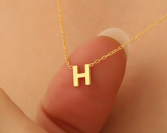 Gepersonaliseerde gouden letter ketting, 14k vergulde eerste ketting, minimalistische eerste ketting, aangepaste alfabet ketting, sierlijke ketting.