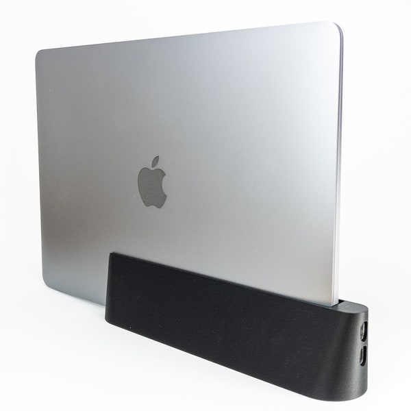 Minimalist MacBook Air / Pro docking station with integrated USB-C ports