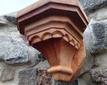 Corner pedestal, corner console, Gothic, corbel, wall, relief, Middle Ages, art sandstone, cast stone, facade, sculpture, gothic folly