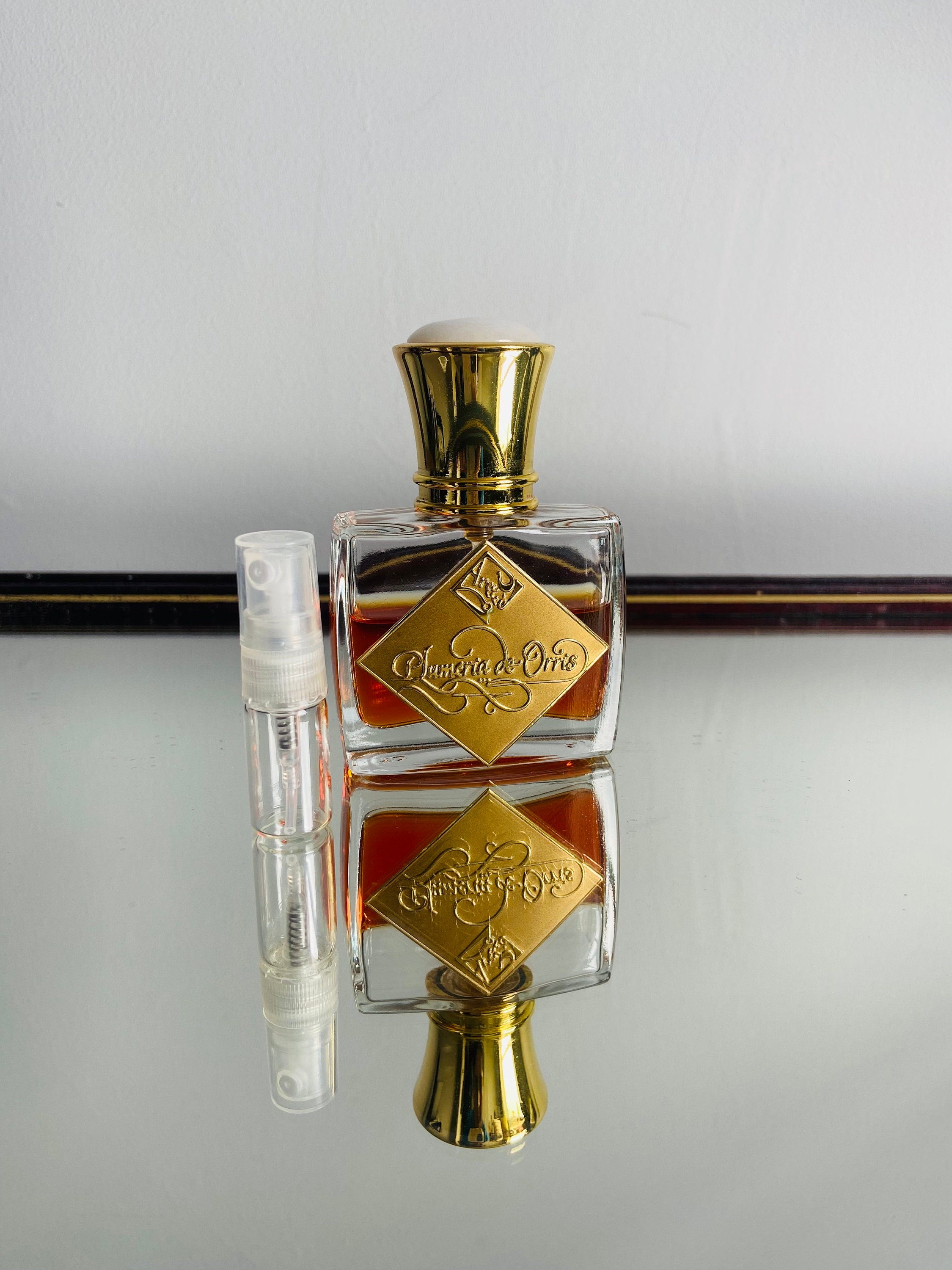 Louis Vuitton Les Extraits Perfume Collecction Sample Vials Spray  2ml/0.06oz Set