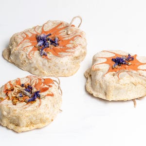 Honey and Oatmeal Soap, Moisturizing Bar for Dry Skin, Soothing Olive Oil Soap, Natural Skincare Gift