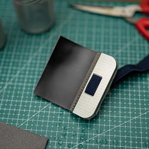 Dactilera de titanio TC4 para arco desnudo - Piel de cordobán Shell para tiro con arco de precisión y caza