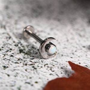 Labret Stud Nose Stud Lip Ring Flat Back Stud for Labret Monroe Cartilage and More Opal G23 Titanium 16G 6mm/8mm/10mm Internally Threaded