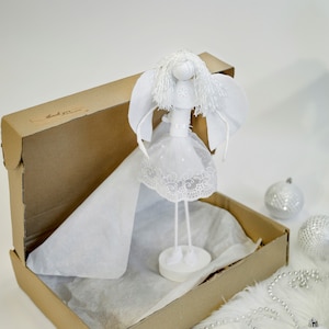 An Angel doll deco figure, white angel, curly hair, gift