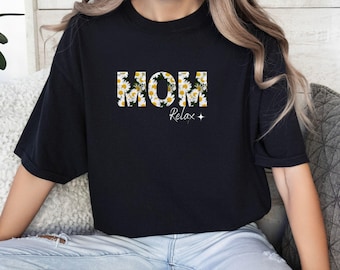 Daisy Mom Shirt: Relaxed Mama Tee - Spring & Summer