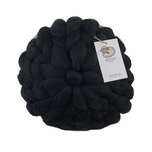 Round 100% Merino Wool Pillow - Raven Black Ø 33cm | Premium quality | Handmade