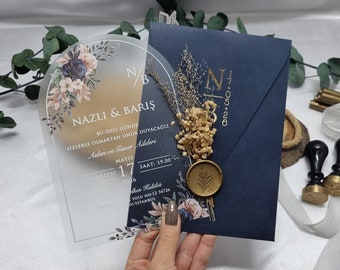 Floral Acrylic Wedding Invitations: Elegant Bridal Shower Cards