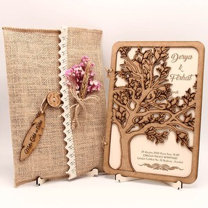 Houten huwelijksuitnodigingen, aangepaste bloemenuitnodigingen, elegante huwelijksuitnodigingen, rustieke huwelijksuitnodigingen, set huwelijksuitnodigingen