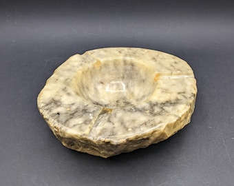 ALABASTER Ashtray Made in Italy, Heavy 4.8lbs Organic Alabaster Ashtray with Original Sticker, Vintage Marble Stone Tobacciana.