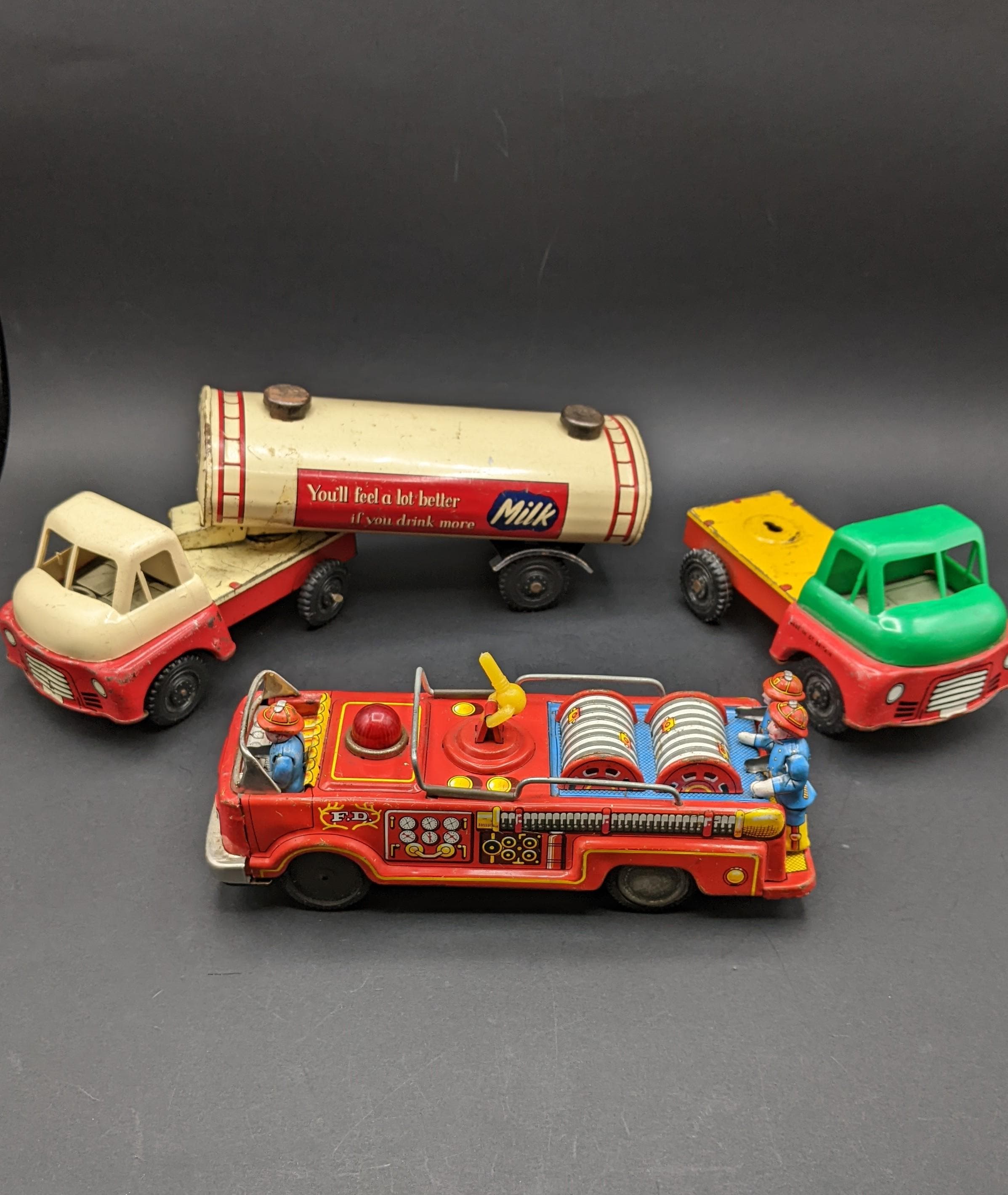 ヴィンテージ ミニカー Milk Truck ヴィンテージ ミニカー Milk Truck Vintage Toy Milk Trucks - Etsy