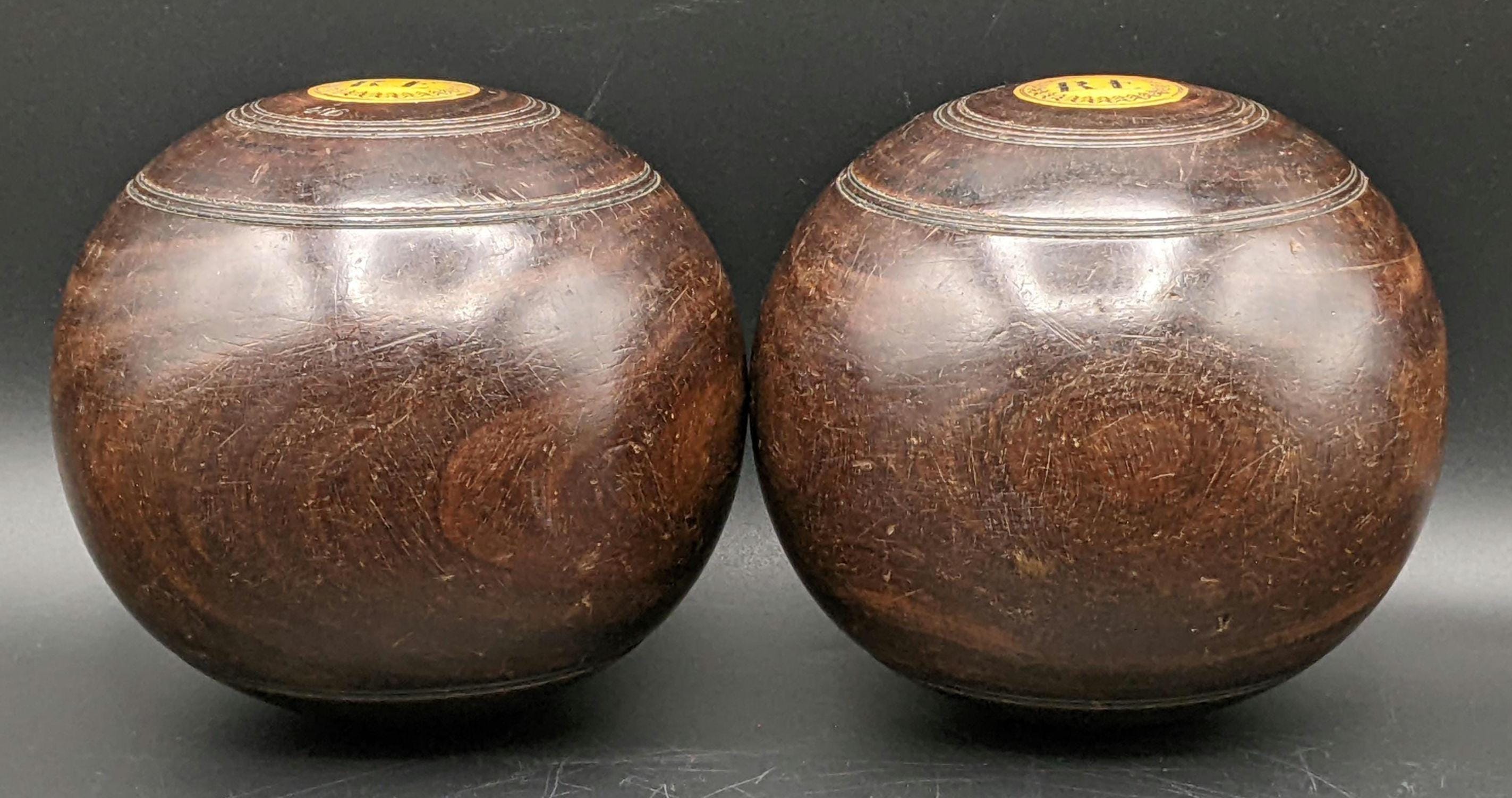 E.B.A. Official Thomas Taylor Glasgow - boules de pelouse - Catawiki