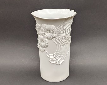 AK KAISER West Germany 740/2 Porzellanvase von M. Frey, Vintage 1970er Jahre, Op-Art Bisquitglasierte 19cm Vase, Elegante Kaiser Vase.