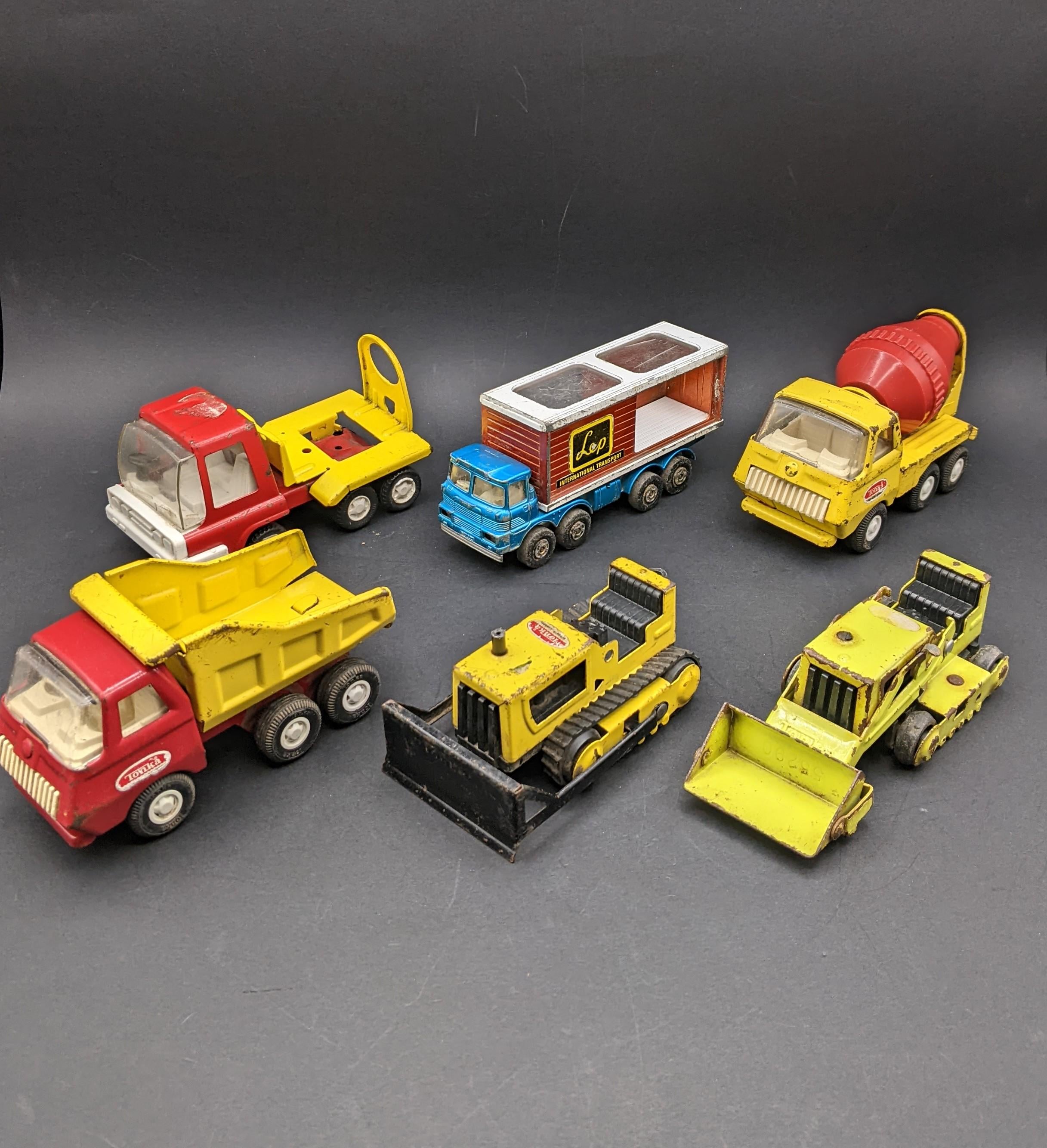 Tonka cement truck - Etsy México, image size:2433x2667