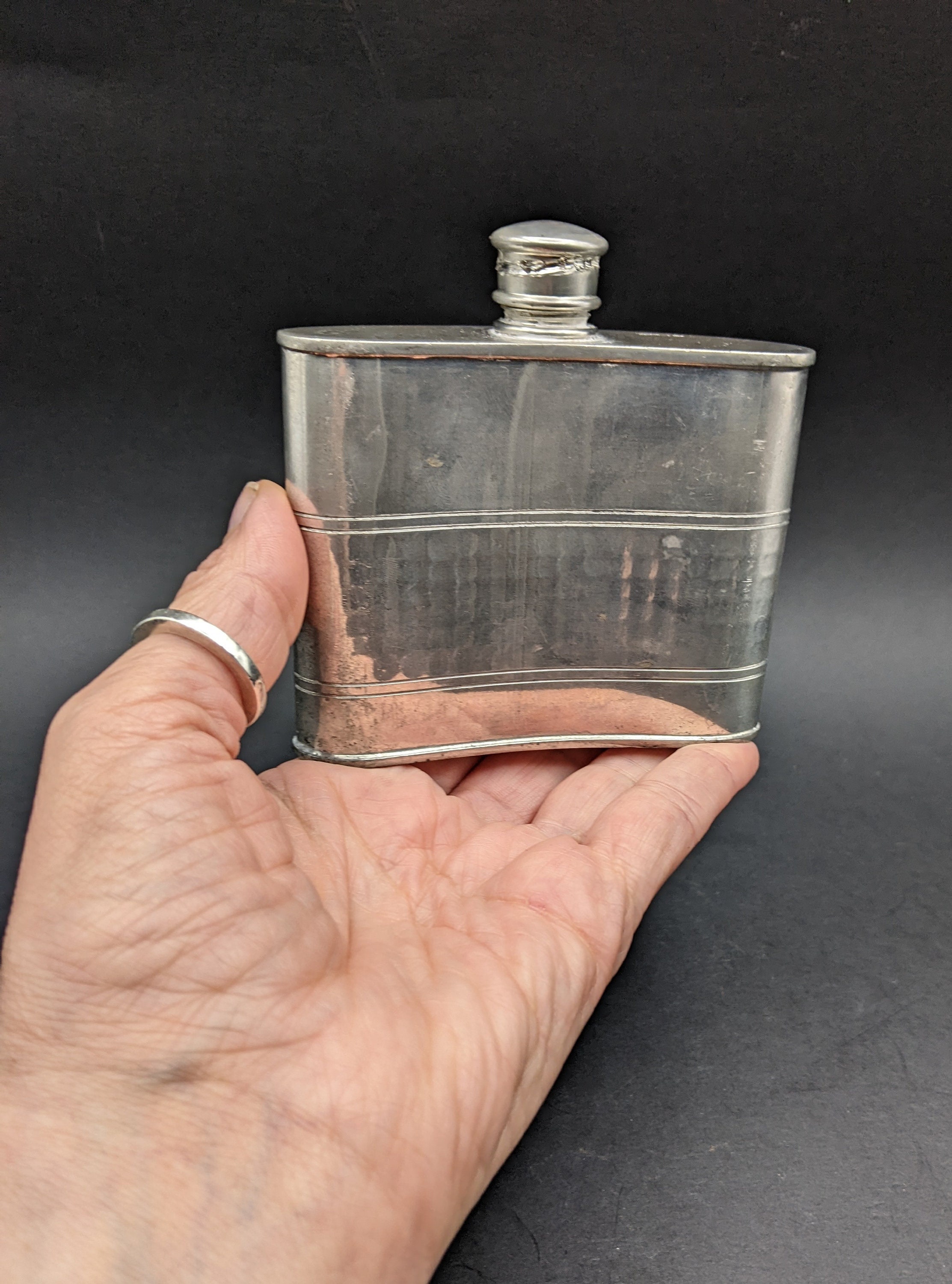 ★Eva　新品未使用スキットル　PEWTER HIP FLASK 51ubCF9fEdL._AC_SY200_QL15_.jpg