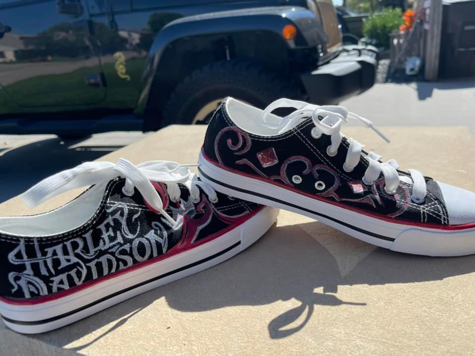 Harley Converse - Etsy