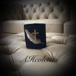 Funeral armband one size fits all prices firm