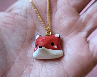 Necklace decorated with a fox head in fimo, fox pendant