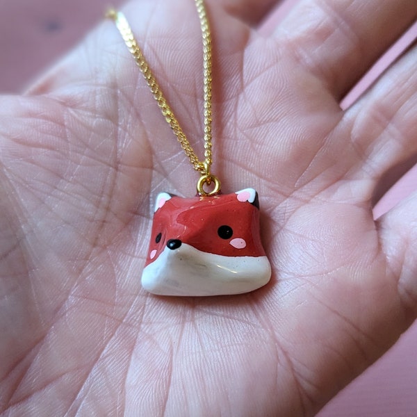 Collier orné d'une tête de renard en fimo, pendentif renard