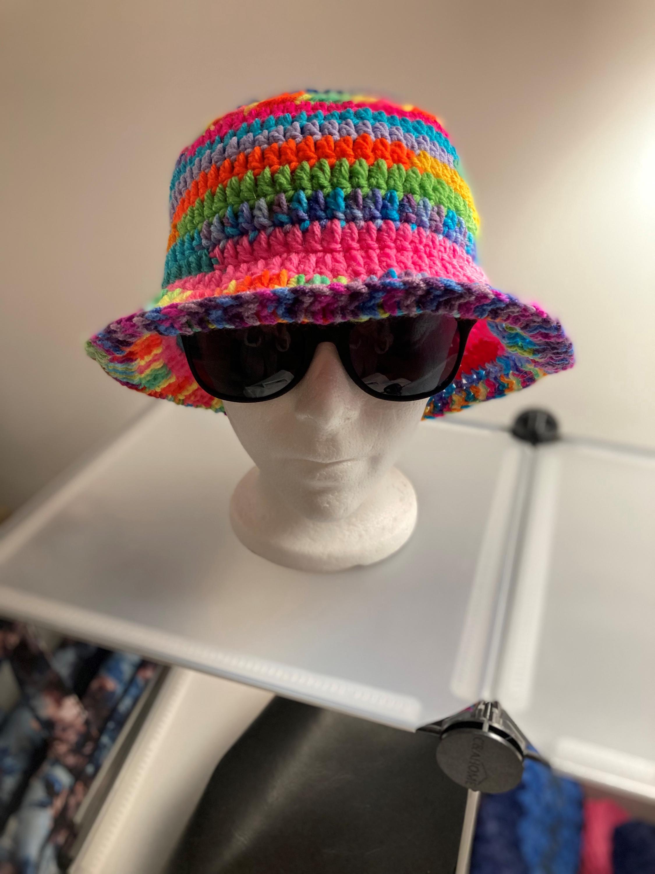 【MIU MIU】Crochet Lapia Bucket Hat/追跡+関税+全国送料込み Miu Miu Inspired Hand Crocheted Multicolor Bucket Hat - Etsy