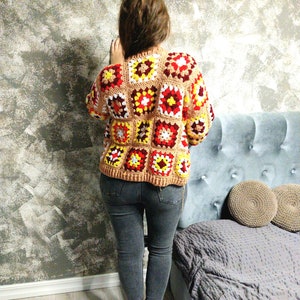 Crochet sweater pattern/Cozy Granny Squares Sweater: A Crochet Pattern/Colorful Crochet Granny Square Sweater Pattern
