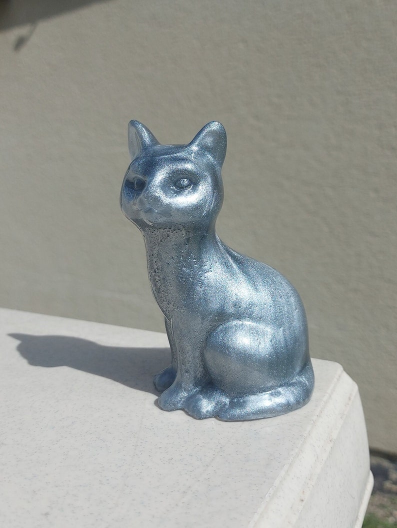 Figurine grand chat en résine 9